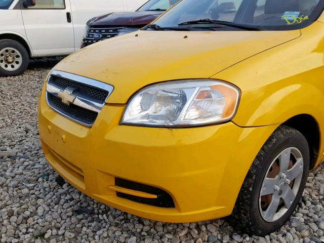 KL1TD56E19B301029 - 2009 CHEVROLET AVEO LS YELLOW photo 10