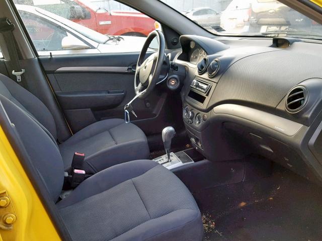 KL1TD56E19B301029 - 2009 CHEVROLET AVEO LS YELLOW photo 5