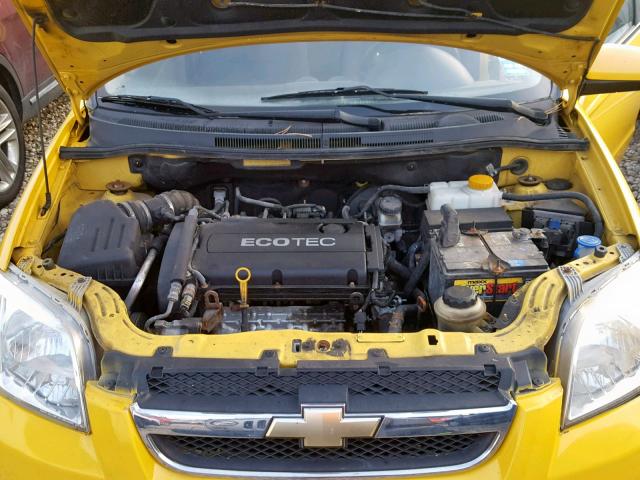 KL1TD56E19B301029 - 2009 CHEVROLET AVEO LS YELLOW photo 7