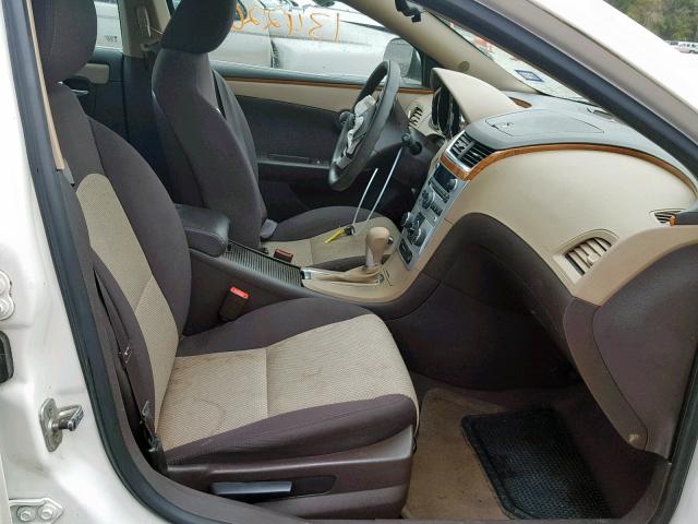 1G1ZC5E16BF289181 - 2011 CHEVROLET MALIBU 1LT WHITE photo 5