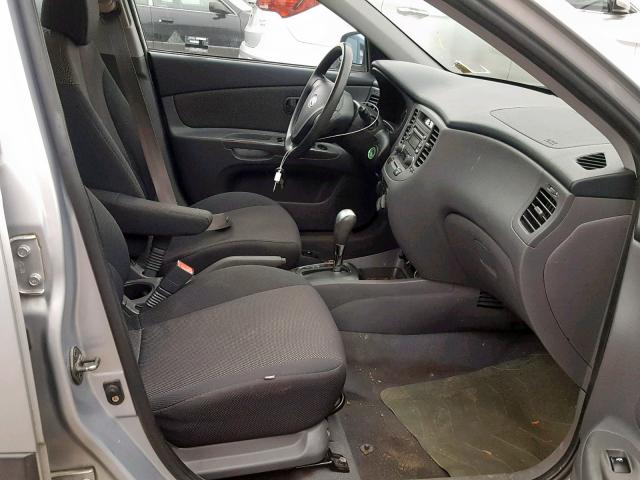 KNADE123576222702 - 2007 KIA RIO BASE SILVER photo 5