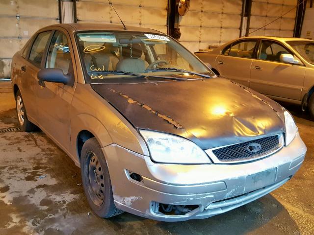 1FAFP34N95W191814 - 2005 FORD FOCUS ZX4 GOLD photo 1