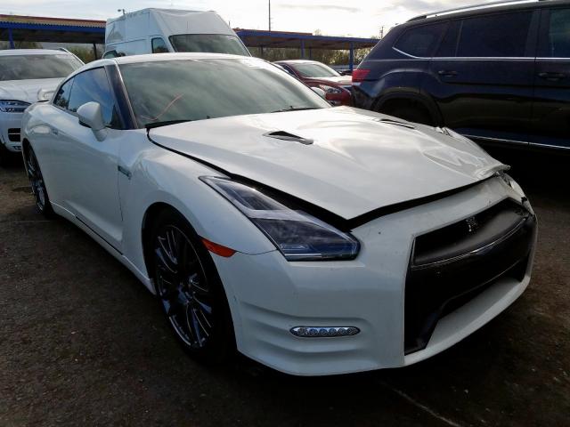 JN1AR5EF5GM290651 - 2016 NISSAN GT-R PREMI WHITE photo 1