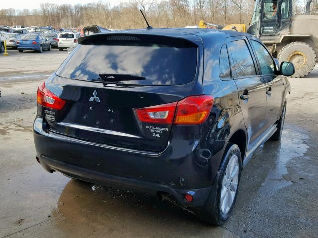 4A4AP3AW4FE043927 - 2015 MITSUBISHI OUTLANDER BLACK photo 4