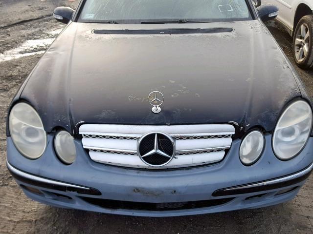 WDBUF65J95A625033 - 2005 MERCEDES-BENZ E 320 BLACK photo 7