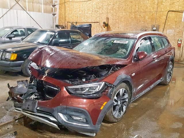 W04GV8SX9J1091218 - 2018 BUICK REGAL TOUR MAROON photo 2