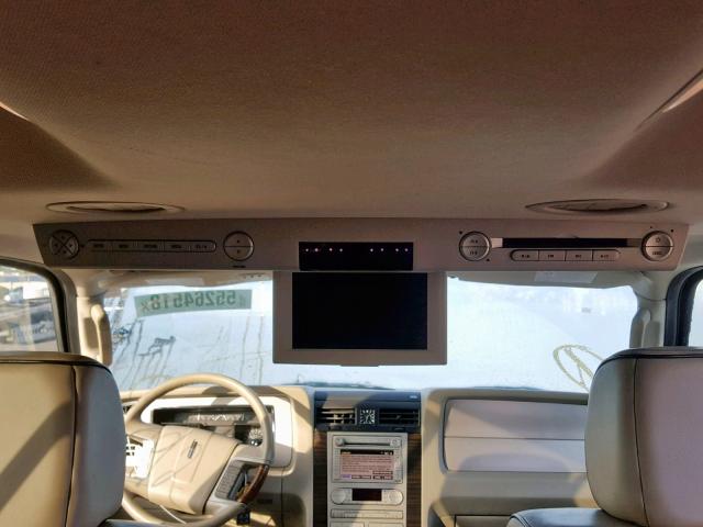 5LMFU27507LJ21835 - 2007 LINCOLN NAVIGATOR Қара фото 9