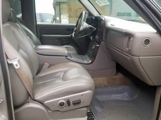 1GKEK63U25J133804 - 2005 GMC YUKON DENA SILVER photo 5