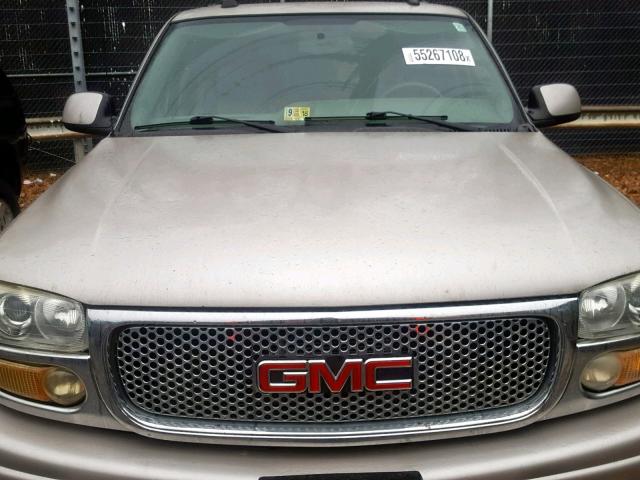 1GKEK63U25J133804 - 2005 GMC YUKON DENA SILVER photo 9