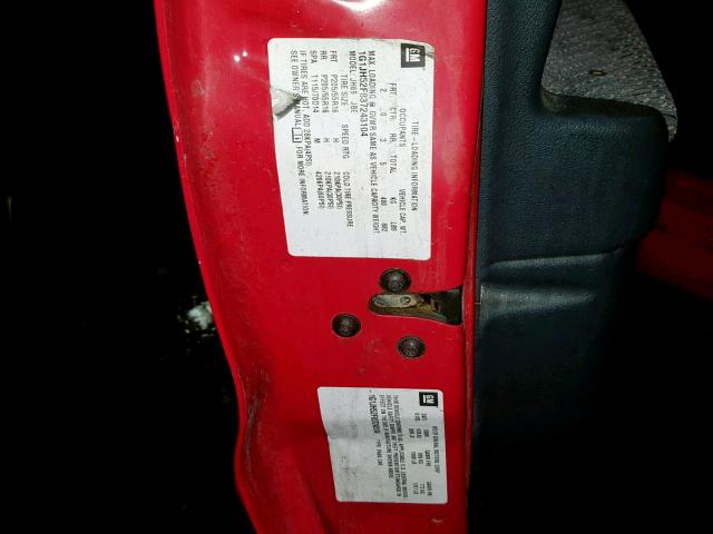 1G1JH52F837243104 - 2003 CHEVROLET CAVALIER L RED photo 10