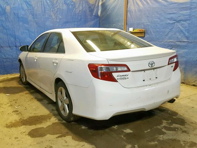 4T1BF1FK4DU681943 - 2013 TOYOTA CAMRY L GRAY photo 3