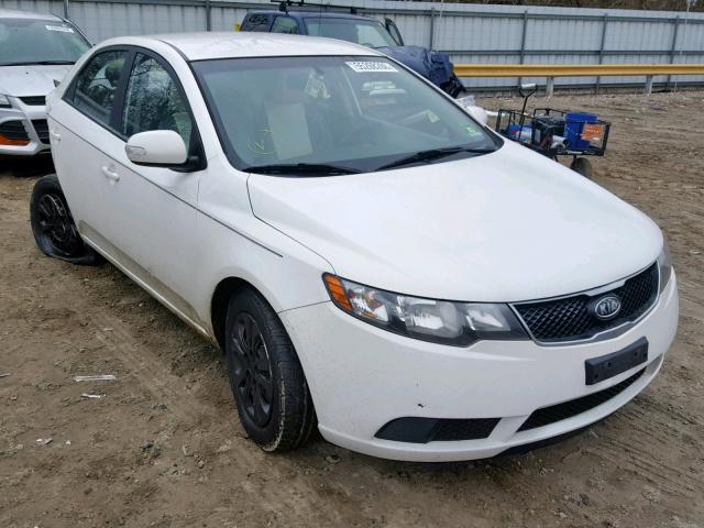 KNAFU4A2XA5131539 - 2010 KIA FORTE EX WHITE photo 1