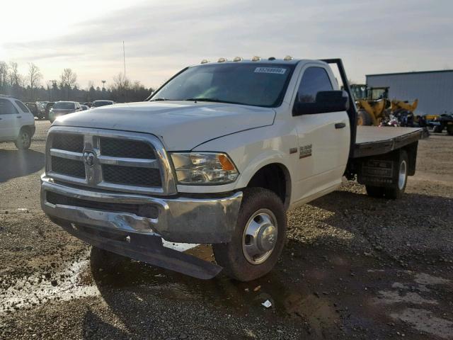 3C7WRTBJ0EG166161 - 2014 RAM 3500 WHITE photo 2