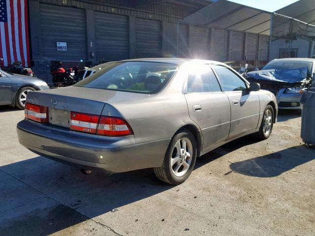 JT8BF28G9Y5095238 - 2000 LEXUS ES 300 BROWN photo 4