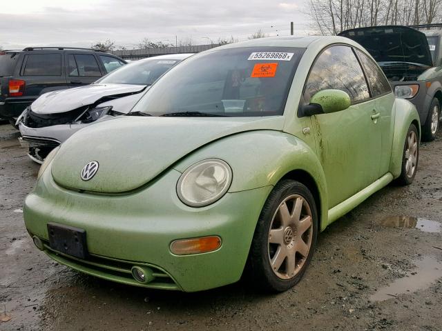 3VWDD21C92M413834 - 2002 VOLKSWAGEN NEW BEETLE GREEN photo 2