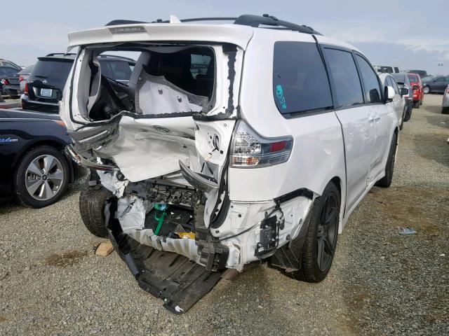 5TDXZ3DC8JS949157 - 2018 TOYOTA SIENNA SE WHITE photo 4