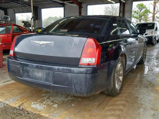 2C3KA43R87H822305 - 2007 CHRYSLER 300 BLACK photo 4