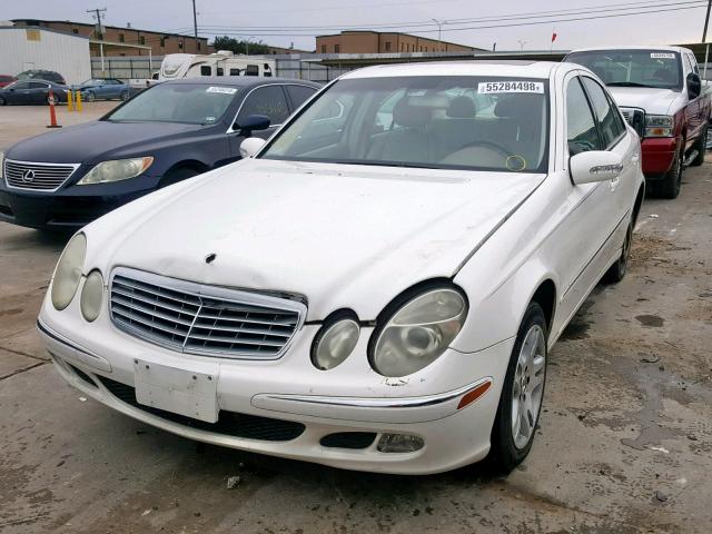 WDBUF65J64A464770 - 2004 MERCEDES-BENZ E 320 WHITE photo 2