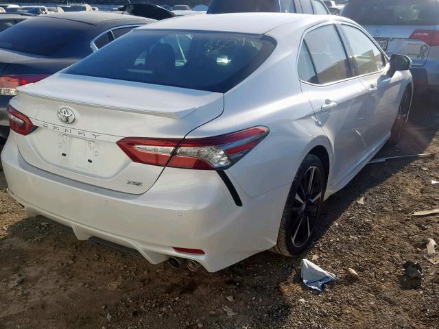 4T1B61HKXJU136984 - 2018 TOYOTA CAMRY XSE WHITE photo 4