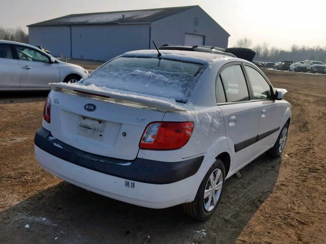 KNADE123676246362 - 2007 KIA RIO BASE WHITE photo 4