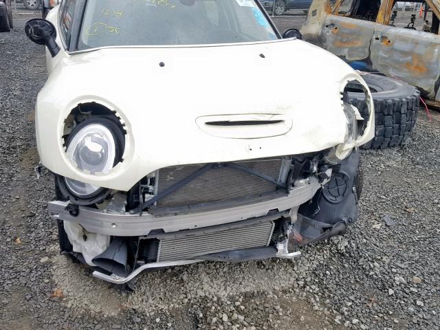 WMWLU5C58H2E82707 - 2017 MINI COOPER S C WHITE photo 9