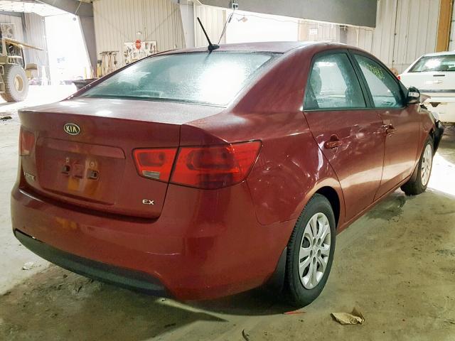 KNAFU4A29A5100802 - 2010 KIA FORTE EX RED photo 4