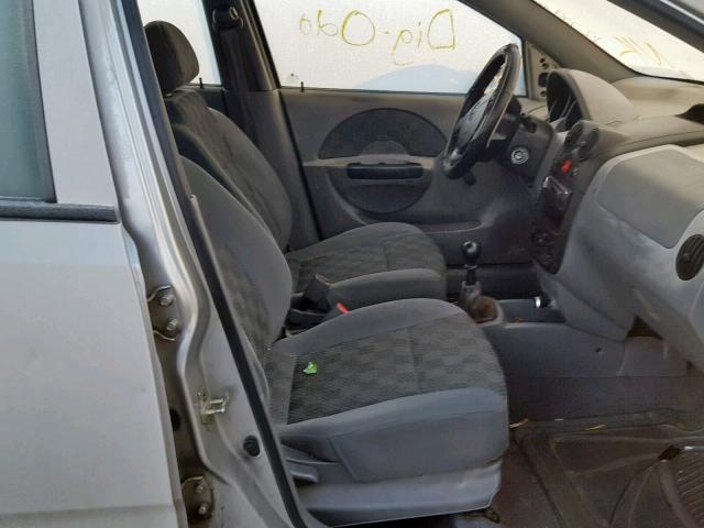 KL1TD52624B212688 - 2004 CHEVROLET AVEO GRAY photo 5