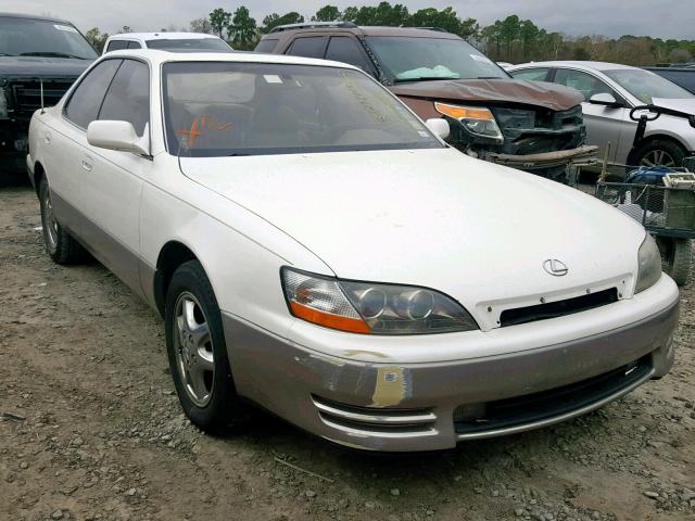 JT8GK13T1S0102428 - 1995 LEXUS ES 300 WHITE photo 1