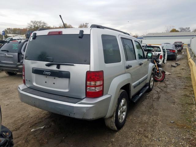 1J8GN28K69W542532 - 2009 JEEP LIBERTY SP SILVER photo 4