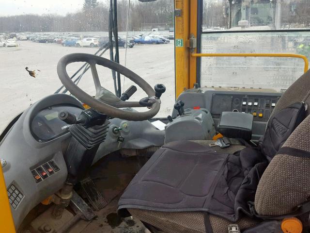 L90EV66267 - 2003 VOLVO L90E Q/C YELLOW photo 5