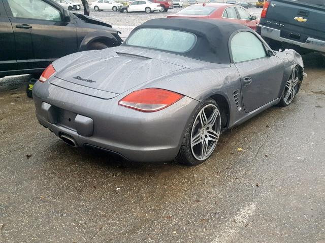 WP0CA29869U710461 - 2009 PORSCHE BOXSTER SILVER photo 4