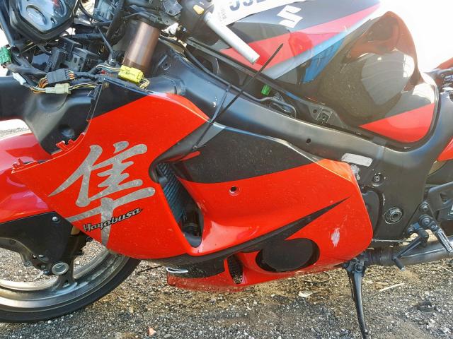 JS1GW71A912100465 - 2001 SUZUKI GSX1300 R RED photo 9