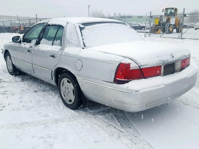 2MEFM75W3YX617795 - 2000 MERCURY GRAND MARQ GRAY photo 3