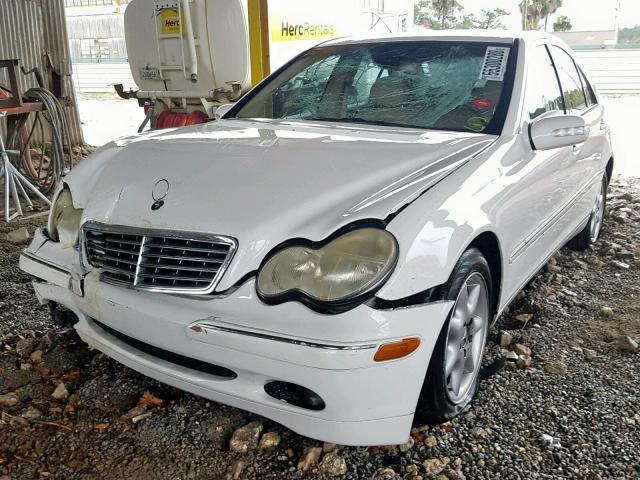 WDBRF61J03A448963 - 2003 MERCEDES-BENZ C 240 WHITE photo 2