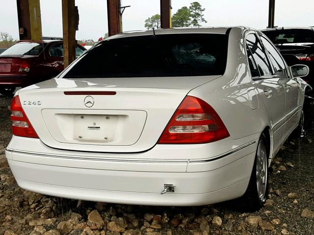 WDBRF61J03A448963 - 2003 MERCEDES-BENZ C 240 WHITE photo 4