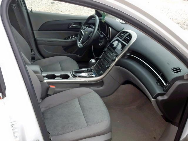 1G11B5SA5DF327023 - 2013 CHEVROLET MALIBU LS WHITE photo 5
