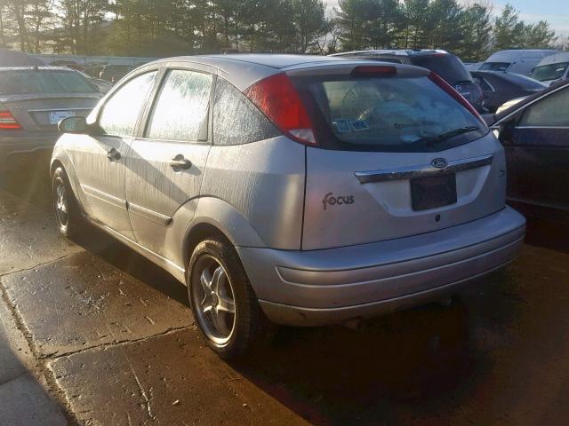 3FAFP37332R222354 - 2002 FORD FOCUS ZX5 SILVER photo 3