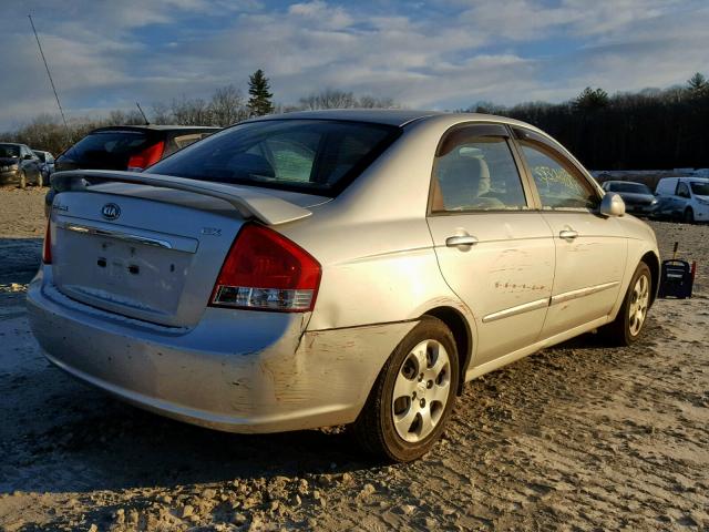 KNAFE222195619564 - 2009 KIA SPECTRA EX SILVER photo 4