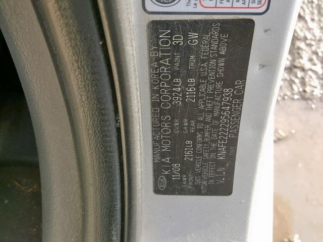 KNAFE222295647938 - 2009 KIA SPECTRA EX SILVER photo 10