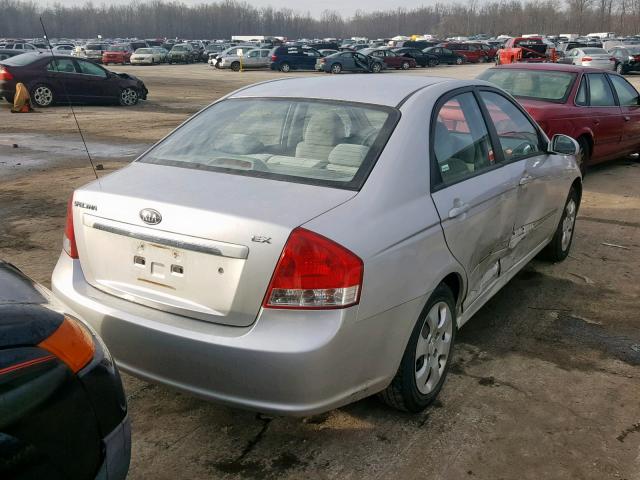 KNAFE222295647938 - 2009 KIA SPECTRA EX SILVER photo 4