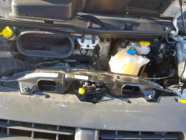 3C6TRVBG1JE108556 - 2018 RAM PROMASTER 白色 照片 7