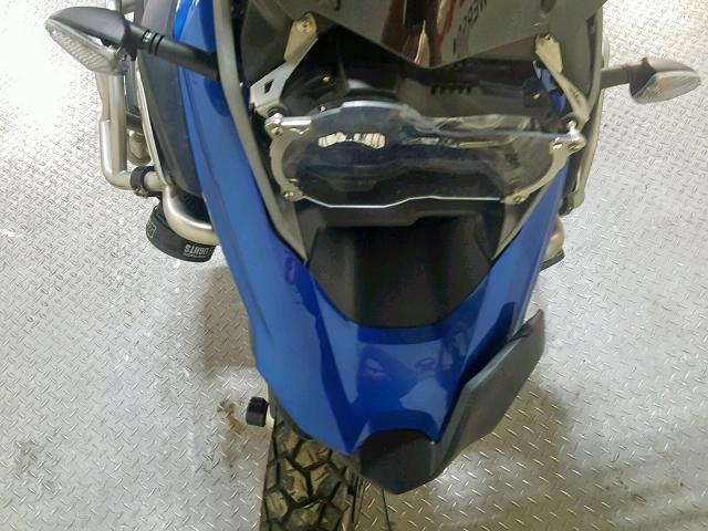 WB10A6104HZ655491 - 2017 BMW R1200 GS BLUE photo 14