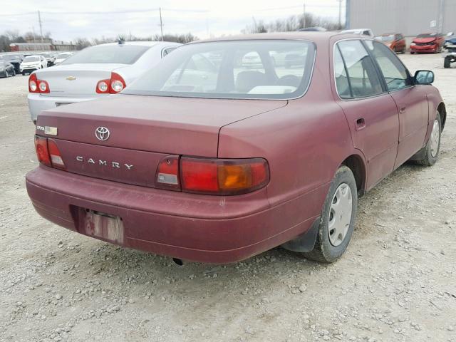 4T1BG12K9TU762213 - 1996 TOYOTA CAMRY DX MAROON photo 4