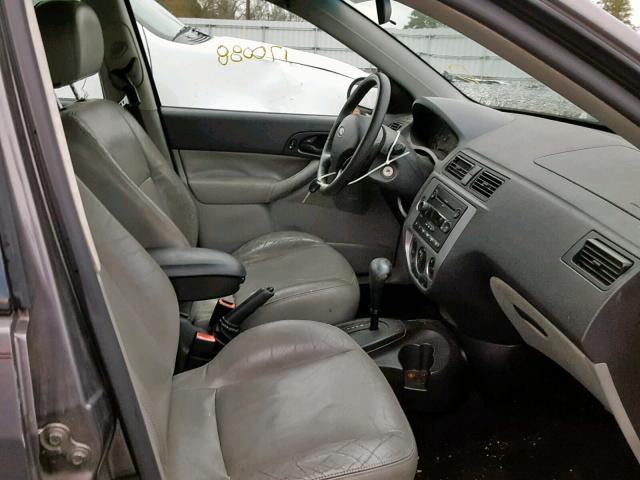 1FAFP37N66W181609 - 2006 FORD FOCUS ZX5 GRAY photo 5