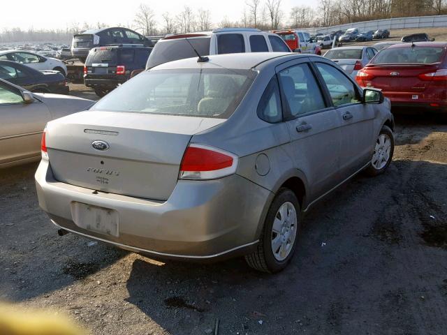 1FAHP34N08W176910 - 2008 FORD FOCUS S/SE SILVER photo 4