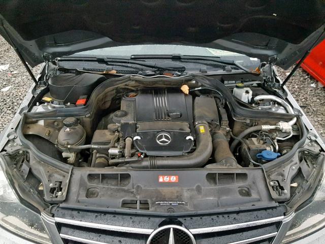 WDDGF4HB5EG249117 - 2014 MERCEDES-BENZ C 250 BLUE photo 7