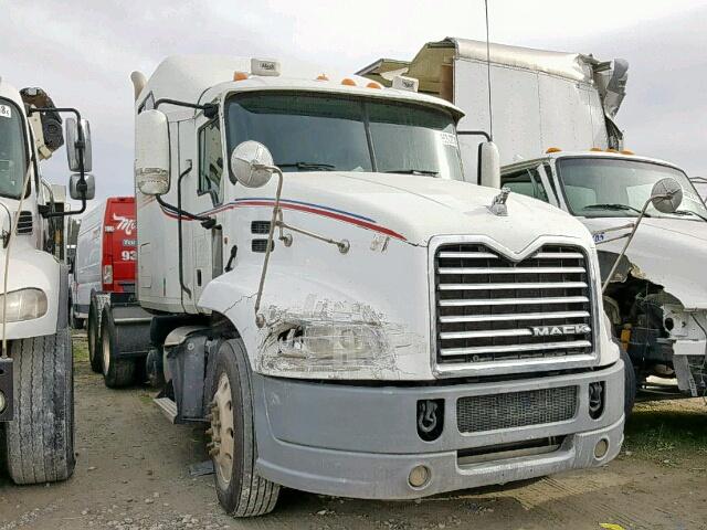 1M1AW02Y3CM019631 - 2012 MACK 600 WHITE photo 1