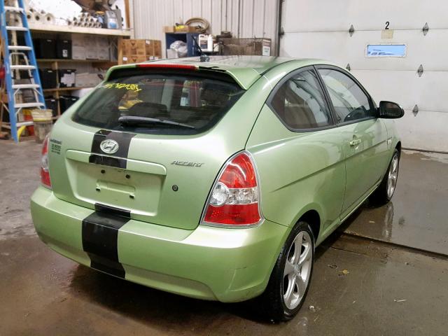 KMHCN36C77U023517 - 2007 HYUNDAI ACCENT SE GREEN photo 4