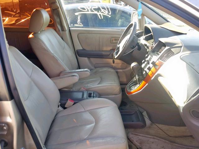 JT6GF10UXY0081596 - 2000 LEXUS RX 300 BEIGE photo 5