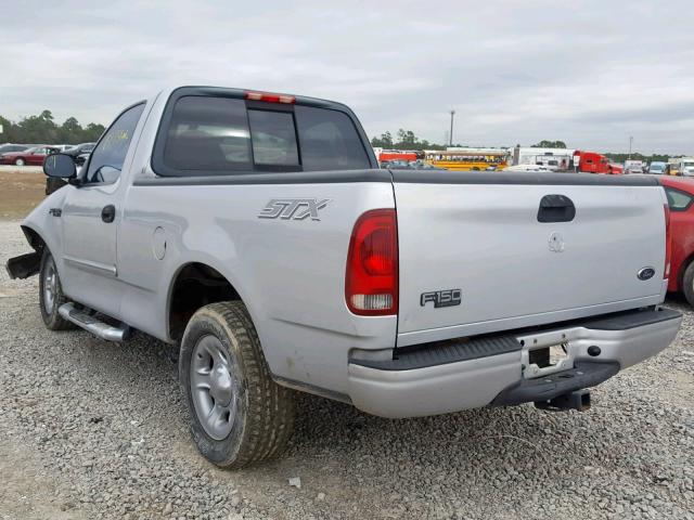 2FTRF17234CA66706 - 2004 FORD F-150 HERI SILVER photo 3